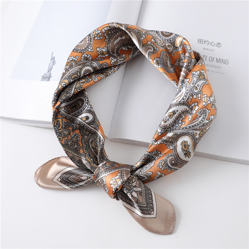 Pañuelo de seda cuadrado de lu - Face Scarf Mask reseña y precio